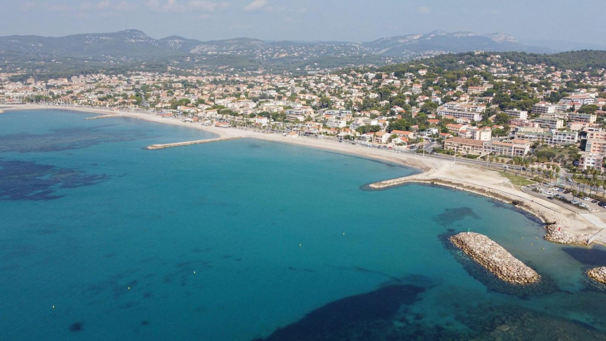 T2 Neuf Et Calme Au Coeur De Sanary Avec Terrasse Et Box Apartman Kültér fotó
